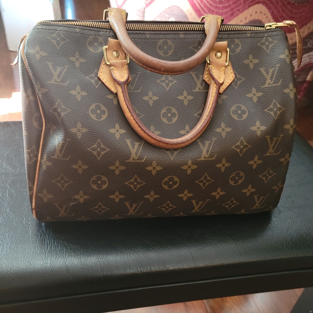 Authentic preloved  LV Speedy 30